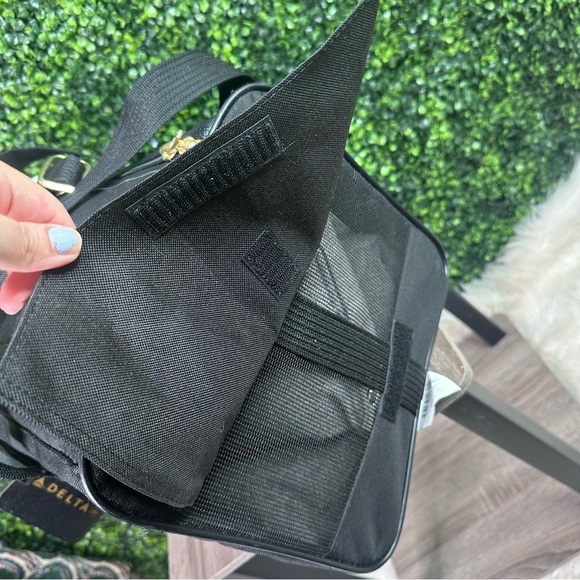 Sherpa Black delta pet carrier cargo new - Picture 6 of 16